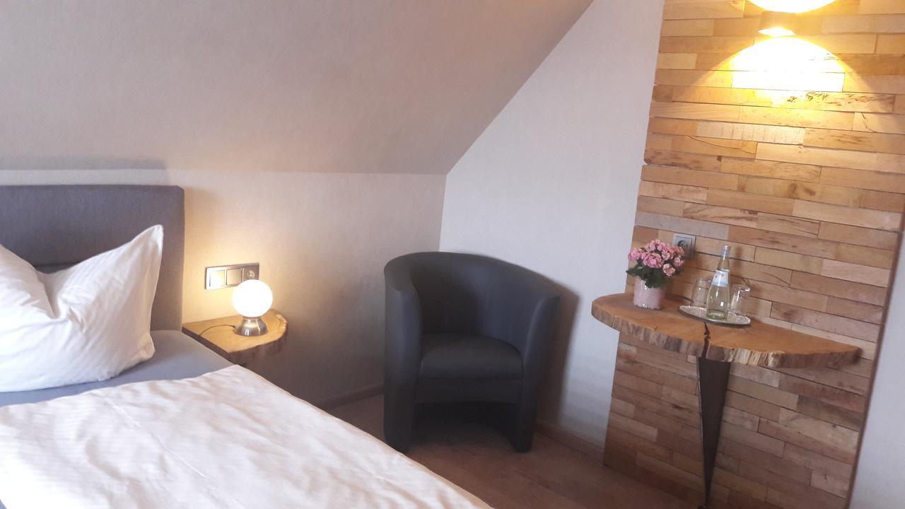 Hotel -Winterfelder Hof Apenburg-Winterfeld Bagian luar foto